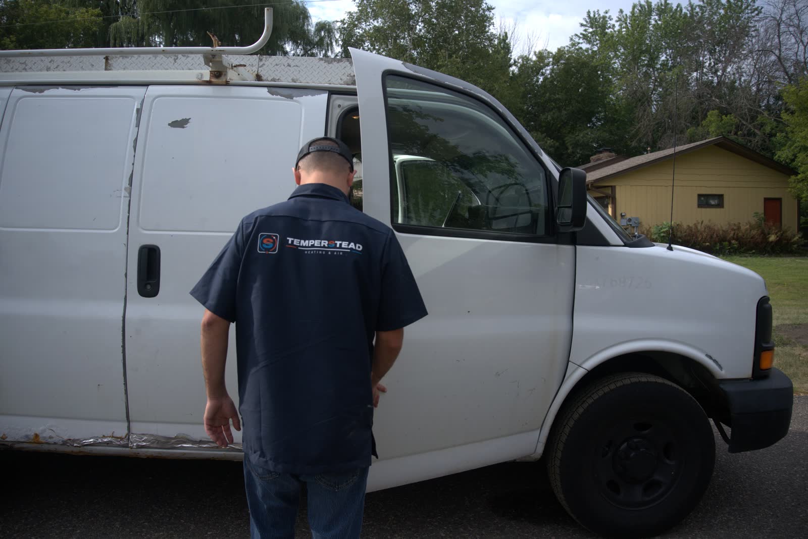 Temperstead van arriving at a Twin Cities home